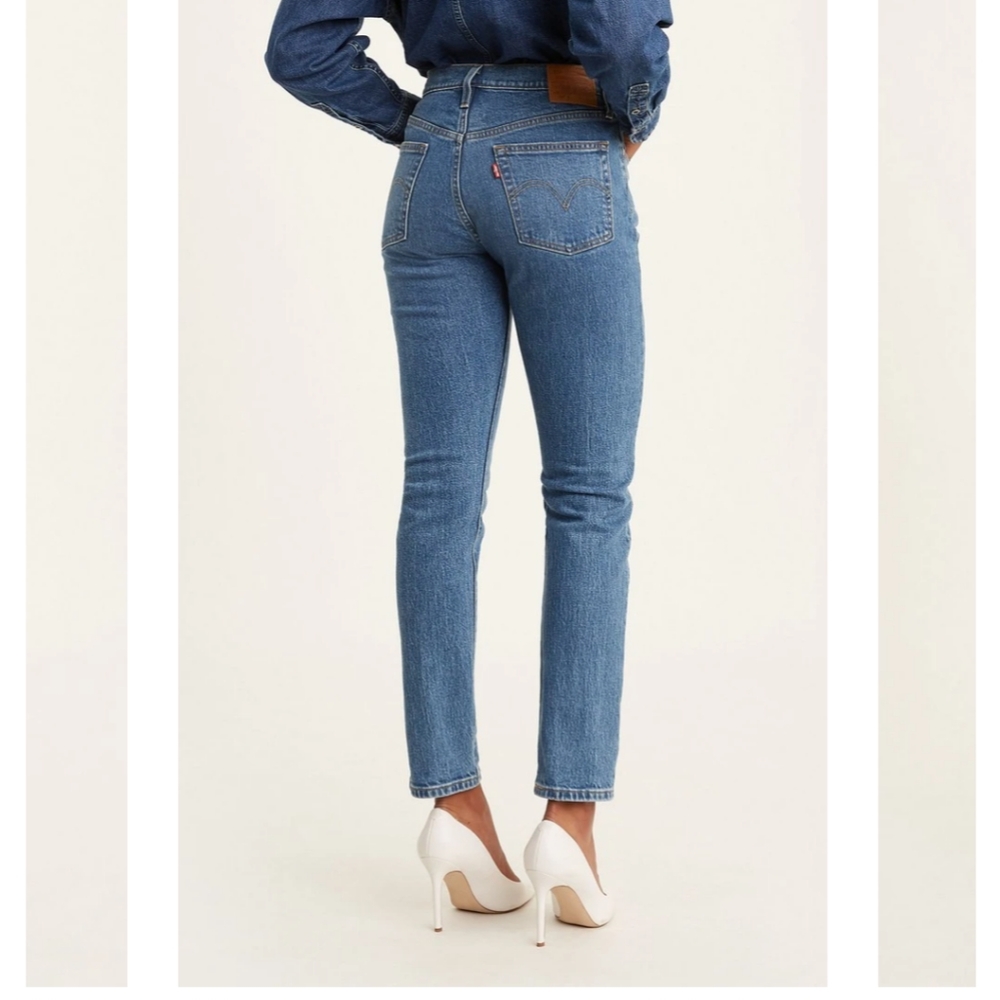 Levi's 501 skinny size 28,Jive ship wash